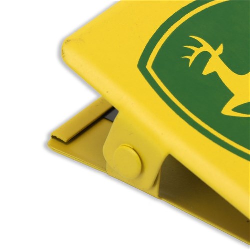 JOHN DEERE MAGNET CLIP