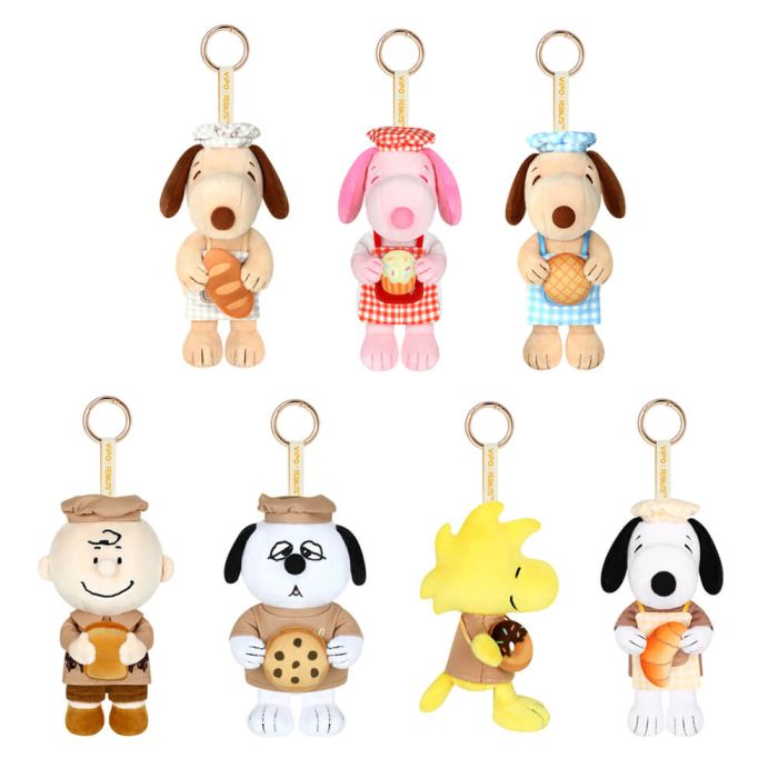 PEANUTS BAKERY PLUSH KEYRING BLIND BOX (7 ASST/CDU 6)